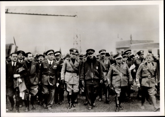 Zdjęcie H. Hoffmann, Tirana Albania, wizyta włoskiego ministra spraw zagranicznych hrabiego Ciano, kwiecień 1939 r