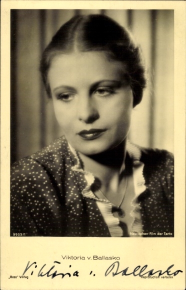 Ak Schauspielerin Viktoria v. Ballasko, Portrait, Ross Verlag 9933/1, Autogramm