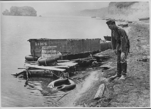 Photo Kerch Crimea Ukraine, makeshift rafts used by Soviet troops to flee, 1942