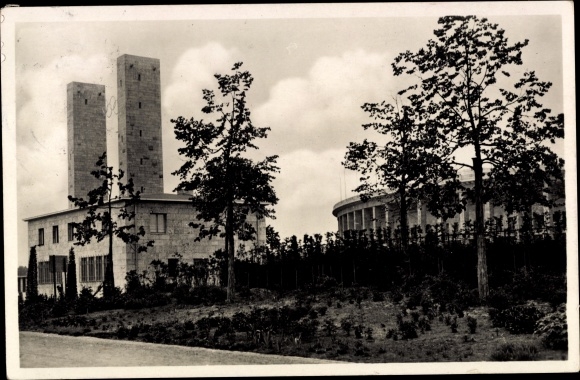 Ak Berlin Charlottenburg Westend, Reichssportfeld 1936, Osttor, Deutsche Kampfbahn