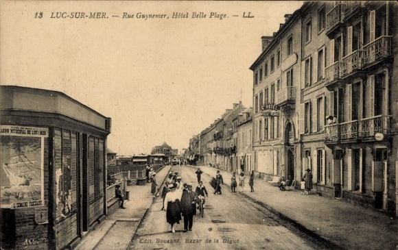 CPA Luc sur Mer Calvados, Rue Guynemer, Hôtel Belle Plage