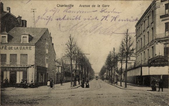CPA Charleville Mézières Ardennes, Avenue de la Gare, Café de la Gare