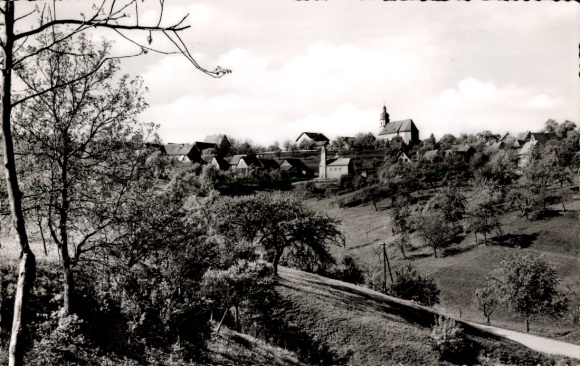 Postcard Johannesberg in Spessart Lower Franconia, Gasthaus zur Sonne, church, partial view