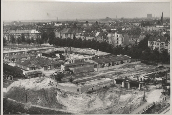 Original Fotos Berlin Tempelhof, Panorama vom Ullsteinhaus gesehen, um 1945/46, ca. 12x17 cm