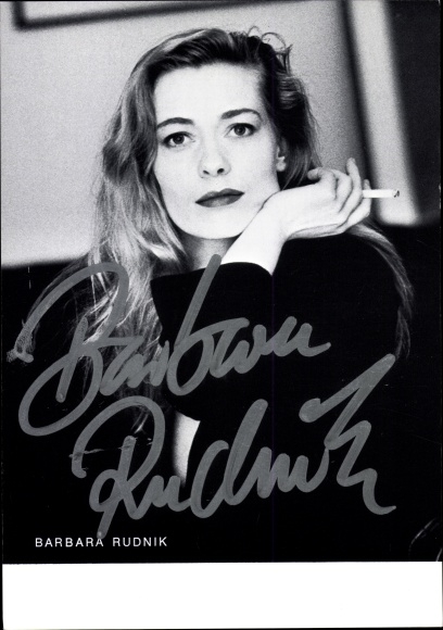 Ak actrice Barbara Rudnik, portret, sigaret, handtekening