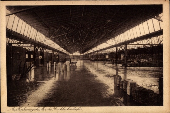 Ak Bremerhaven, Auflieferungshalle, Fischbahnhof,  1910