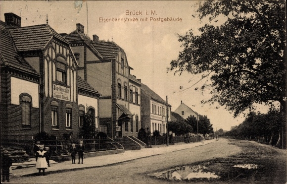 Ak Brück in der Mark, Eisenbahnstraße, postkantoor
