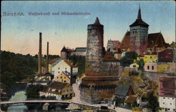Ak Bautzen, Wasserkunst und Michaeliskirche, Flusspartie, Brücke, Turm