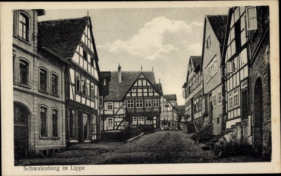 Ak Schwalenberg in Lippe, Straßenpartie
