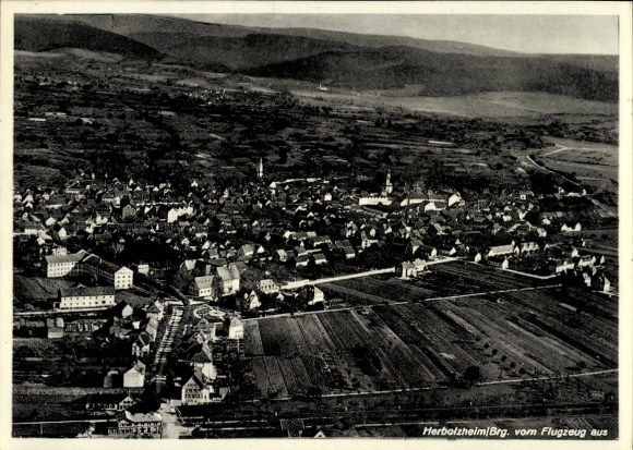Ak Herbolzheim im Breisgau Schwarzwald, Fliegeraufnahme