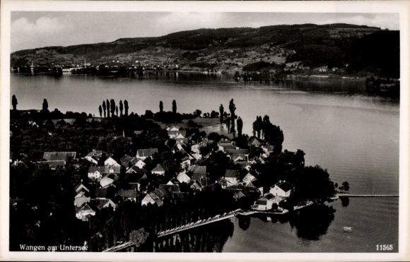 Ak Wangen am Untersee Öhningen in Baden, luchtfoto, bergen op de achtergrond, huizen aan het water, ru