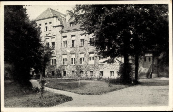 Postcard Annaburg in Saxony Anhalt, hospital