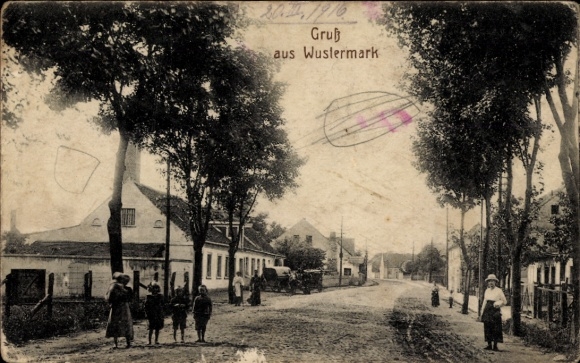 Postcard Wustermark, view of a street, children, houses, carts
