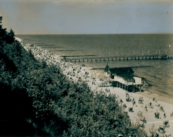 Photo Baltic resort Koserow on Usedom, beach, pier, beach chairs
