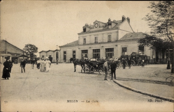 Postcard Melun Seine et Marne, train station
