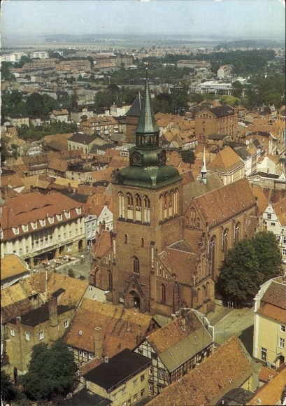 Postcard Güstrow in Mecklenburg, aerial photograph, parish church of St. Mary