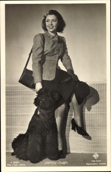 Postcard actress Jenny Jugo, dog