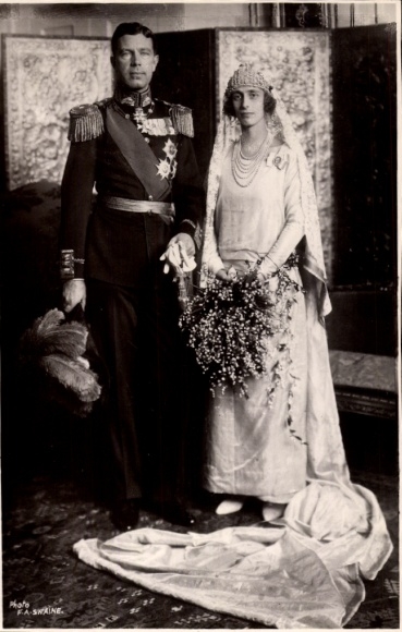 Postcard HRH The Crown Prince of Sweden and Lady Louise Mountbatten
