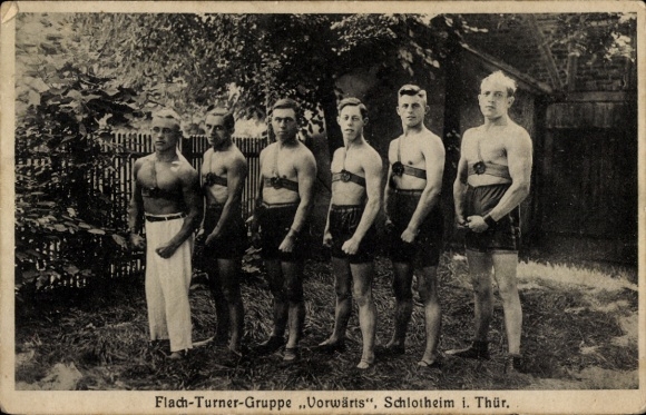 Postcard Schlotheim in Thuringia, flat gymnast group, six men in gymnastic clothes, outdoor shots