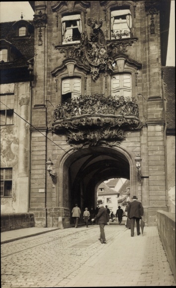 Postcard Bamberg an der Regnitz Oberfranken, 17th century town hall, gate