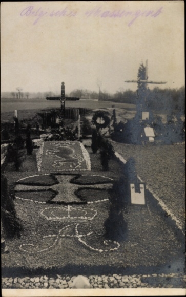 Foto Ak Belgischer Massengrab, Alexander-Garde-Regiment