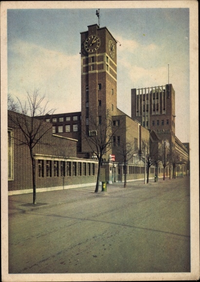 PC Holthausen Düsseldorf am Rhein, Persilwerke Henkel &amp; Cie. AG, administration building, clock tower