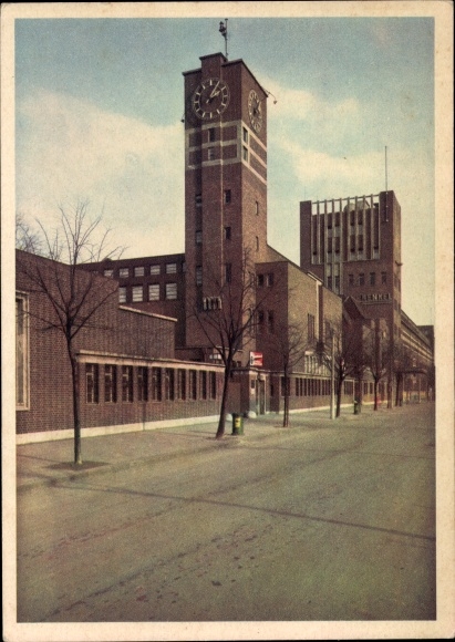 PC Holthausen Düsseldorf am Rhein, Persilwerke Henkel &amp; Cie. AG, administration building, clock tower
