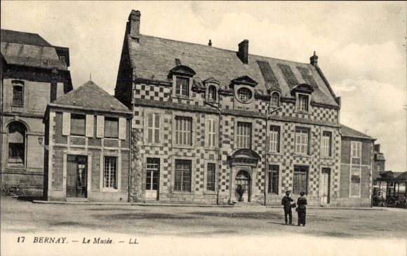 Ak Bernay Eure, Musee
