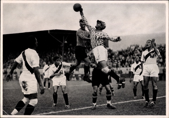Collection picture Olympia 1936, handball game South America against Austria