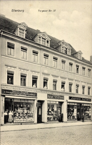 Ak Eilenburg an der Mulde,  Torgauer Str. 37, Geschäfte, Schaufenster, keine Persönlichkeiten