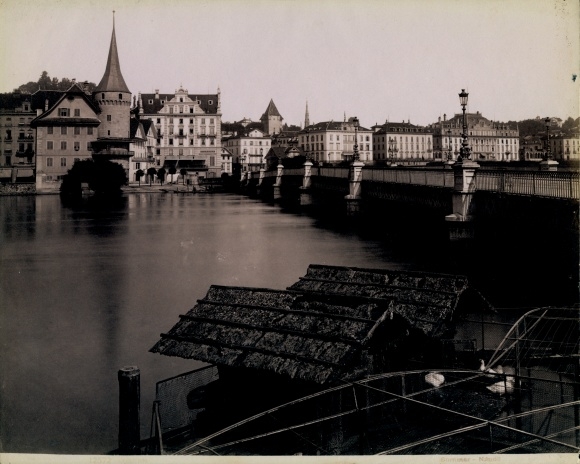 Photo Lucerne city Switzerland, city part, bridge, landscape panorama