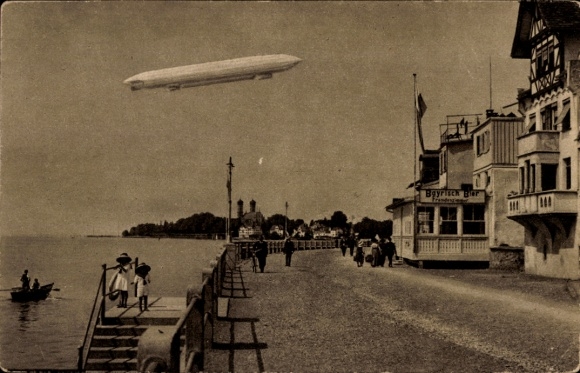 Ak Friedrichshafen aan het Bodenmeer, Uferstrasse, Zeppelin in de lucht, Gasthaus Bayrisch Bier