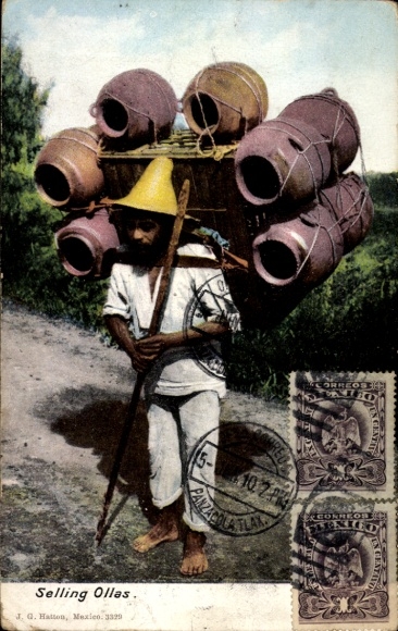 Postcard Mexico, seller of jugs, pots