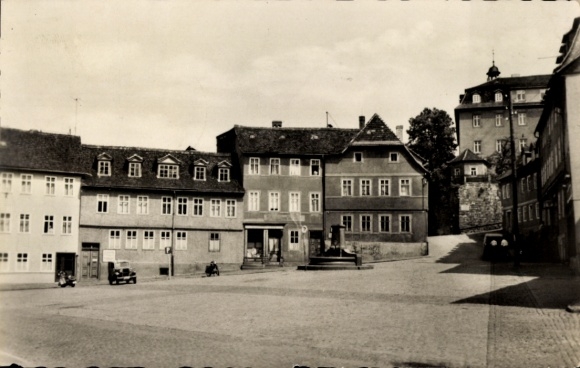 Ak Stadtroda in Thüringen, Karl Marx Platz, Schloss jetzt Rat des Kreises