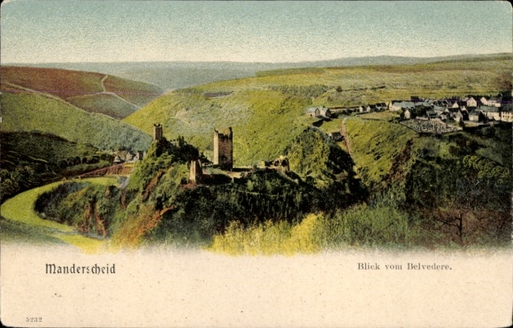 Ak Manderscheid in der Eifel, Blick vom Belvedere, Landschaft, Burgruine, grüne Hügel
