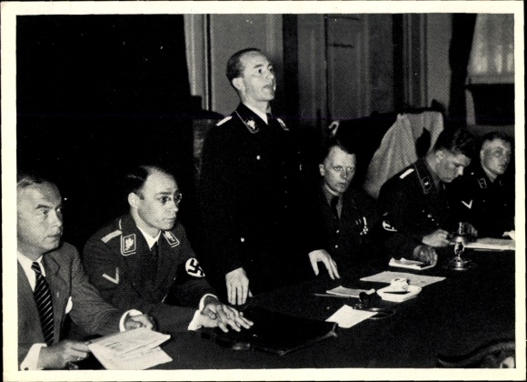 Collective picture men and events of our time II. Series picture 121, SS group leader Dietrich