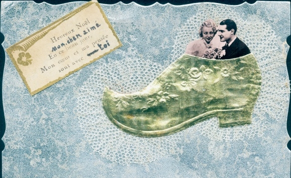 Fabric embossed PC Congratulations Christmas, couple in one shoe