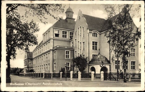 Postcard Weißwasser OL, Pestalozzi School