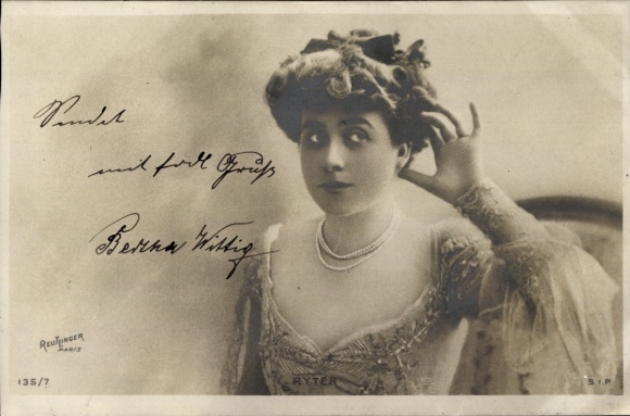 Ak Schauspielerin Bertha Wittig, Portrait