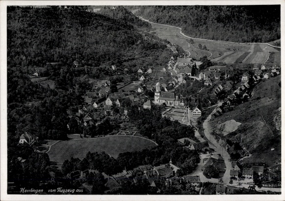 Ak Herrlingen Blaustein in Württemberg, Luftaufnahme von  Wohngebäude, Landschaft