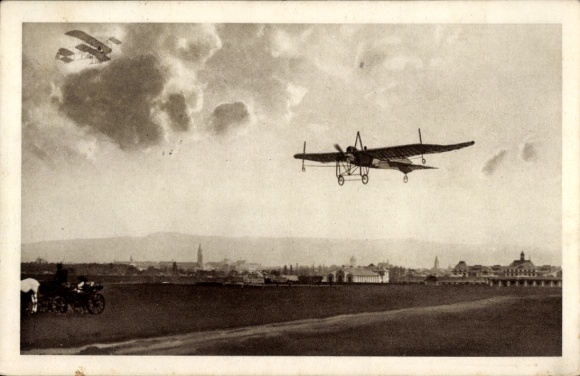 Postcard Austrian military aircraft, reconnaissance aircraft Taube over Wiener Neustadt airfield
