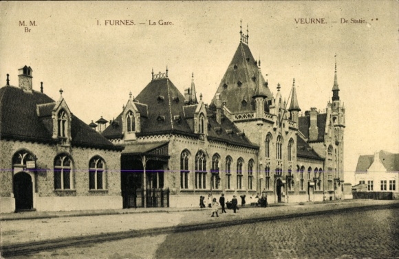 Postcard Furnes Furnes West Flanders, the train station