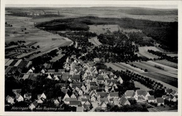 Ak Nebringen Gäufelden in Württemberg, Luftaufnahme von  Häuseransicht, Landschaft