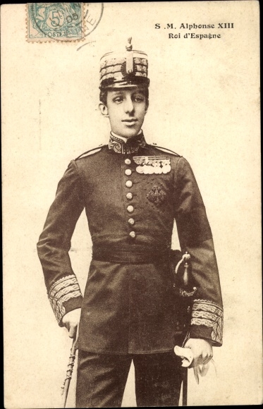 Postcard King Alfons XIII. of Spain, Roi d&#39;Espagne, Uniform