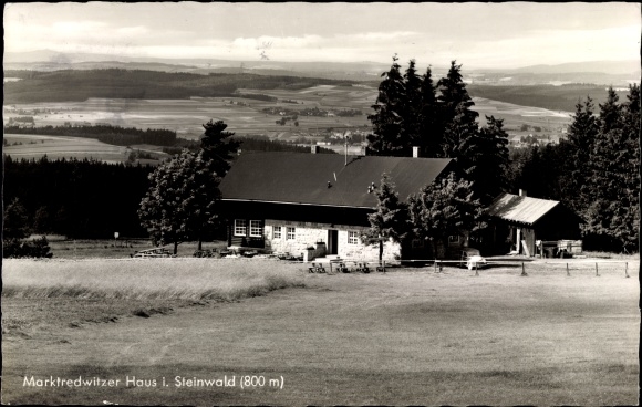 KP Waldershof w Górnym Palatynacie Fichtelgebirge, dom Marktredwitzer w kamiennym lesie