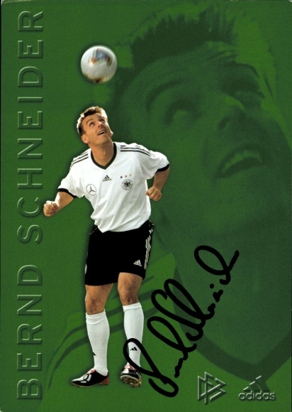 Postcard footballer Bernd Schneider, autograph