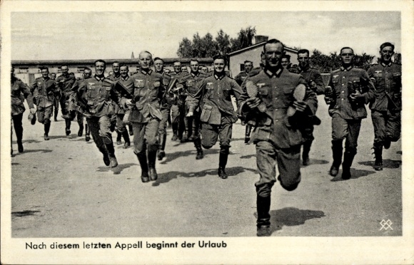 Postcard Wehrmacht, After this last roll call the holiday begins