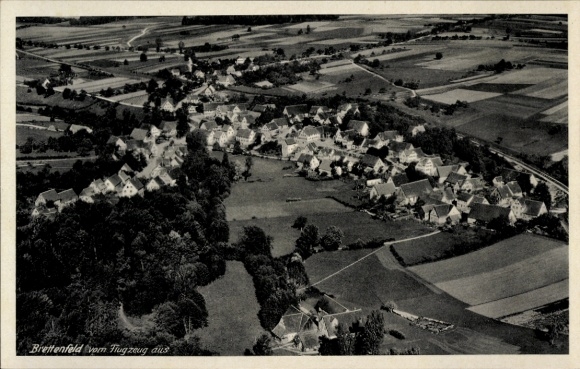 Postcard Brettenfeld Rot am See Württemberg, aerial view of rural surroundings, houses in view