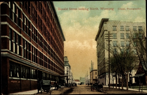 KP Winnipeg Manitoba Kanada, Donald Street patrząc na północ
