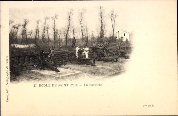 Ak Saint Cyr Yvelines, Ecole, Batterie